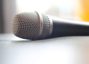 News Microphone